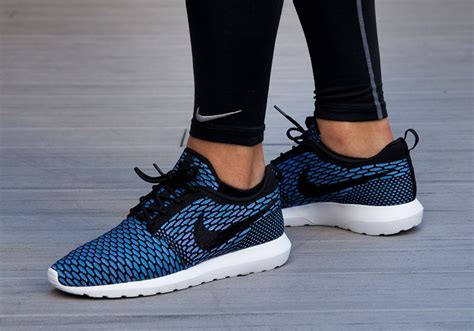 nike roshe run flyknit weiß|nike flyknit roshe women.